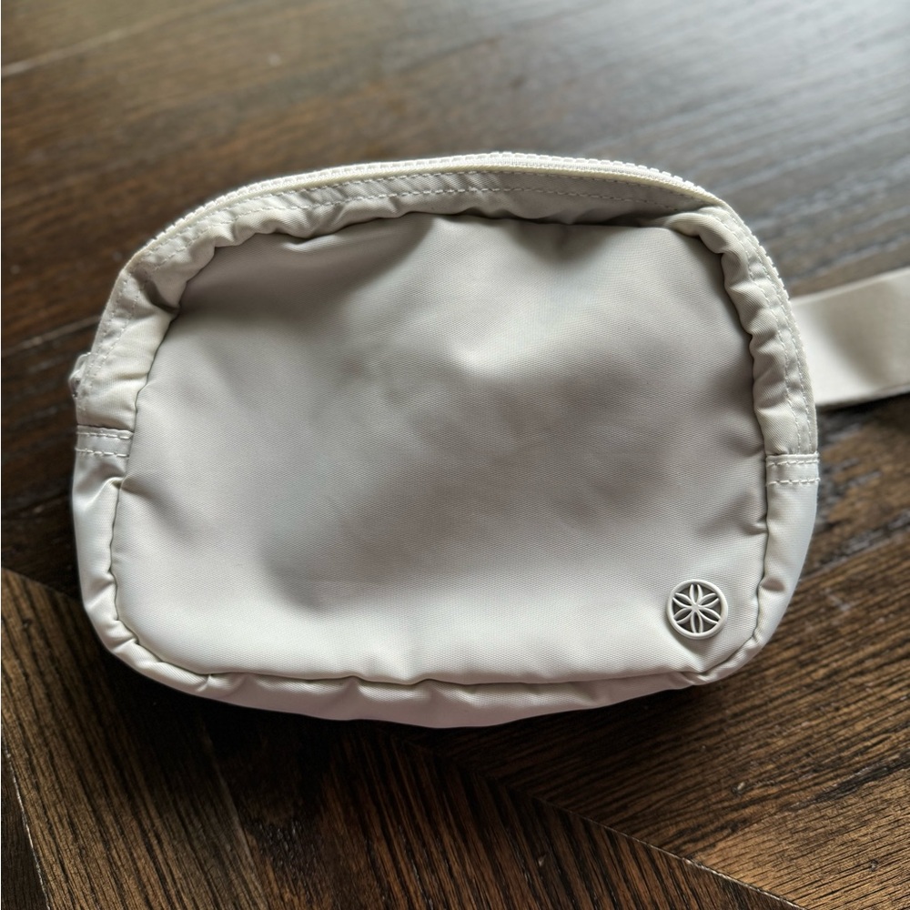 Gaiam Crossbody Bag